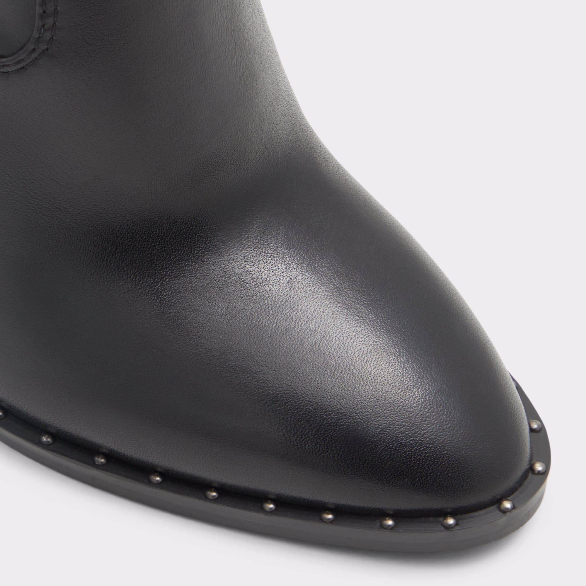 Ancle Boots in Black - view 2